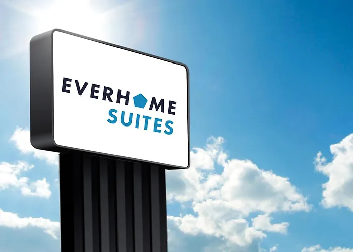 Everhome Sports Entertainment District By Choice Glendale
