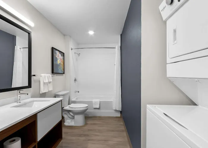 Everhome Sports Entertainment District By Choice 4* Glendale
