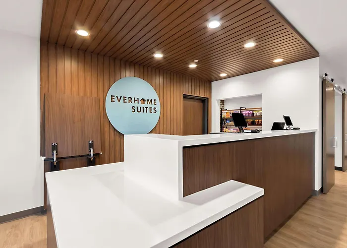 Hotel Everhome Sports Entertainment District By Choice Glendale