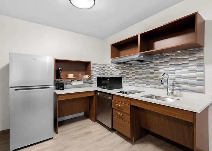 Everhome Sports Entertainment District By Choice Hotel Glendale