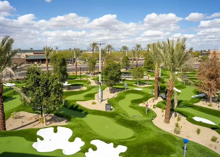 Everhome Sports Entertainment District By Choice Glendale